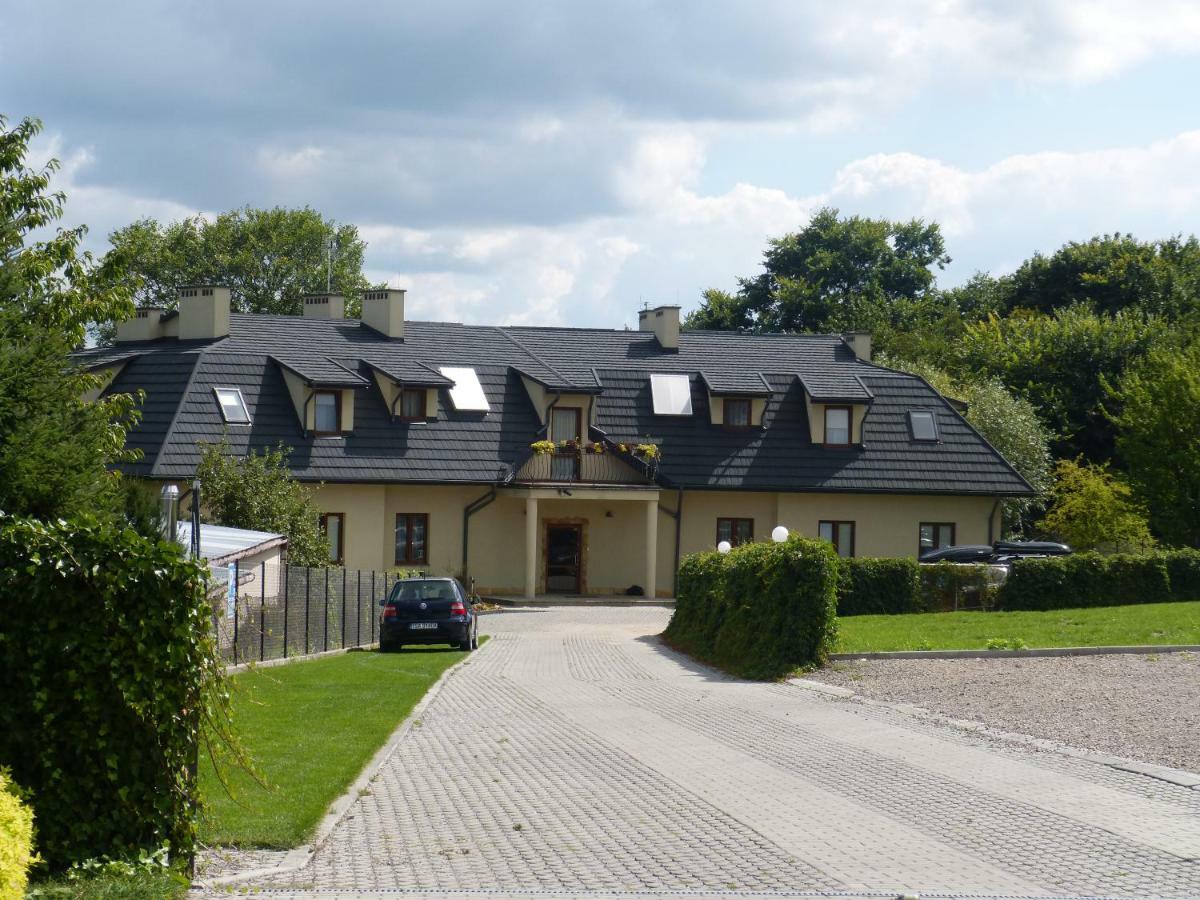 Dom Wycieczkowy Pttk "Turysta" Hotel Sandomierz Exterior foto